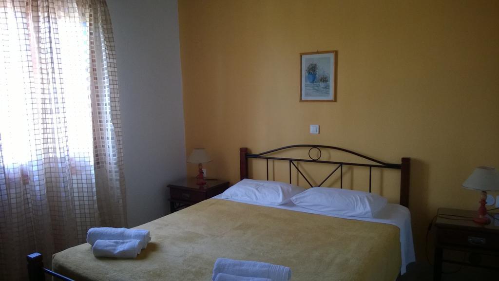 Sipsas Villas Koróni Oda fotoğraf